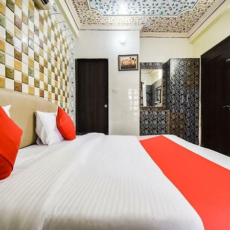 Oyo 48665 Kesar Palace Amer Dış mekan fotoğraf