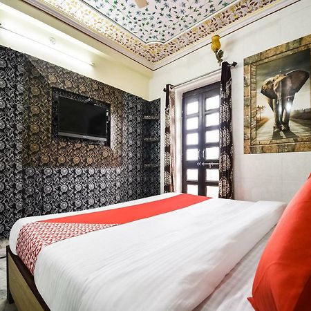 Oyo 48665 Kesar Palace Amer Dış mekan fotoğraf