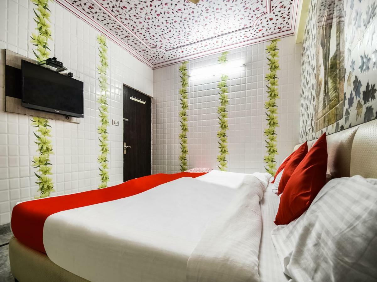 Oyo 48665 Kesar Palace Amer Dış mekan fotoğraf