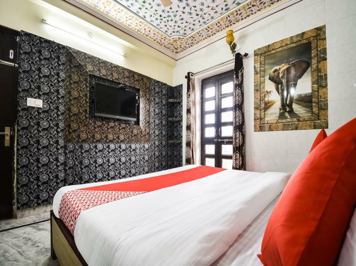 Oyo 48665 Kesar Palace Amer Dış mekan fotoğraf