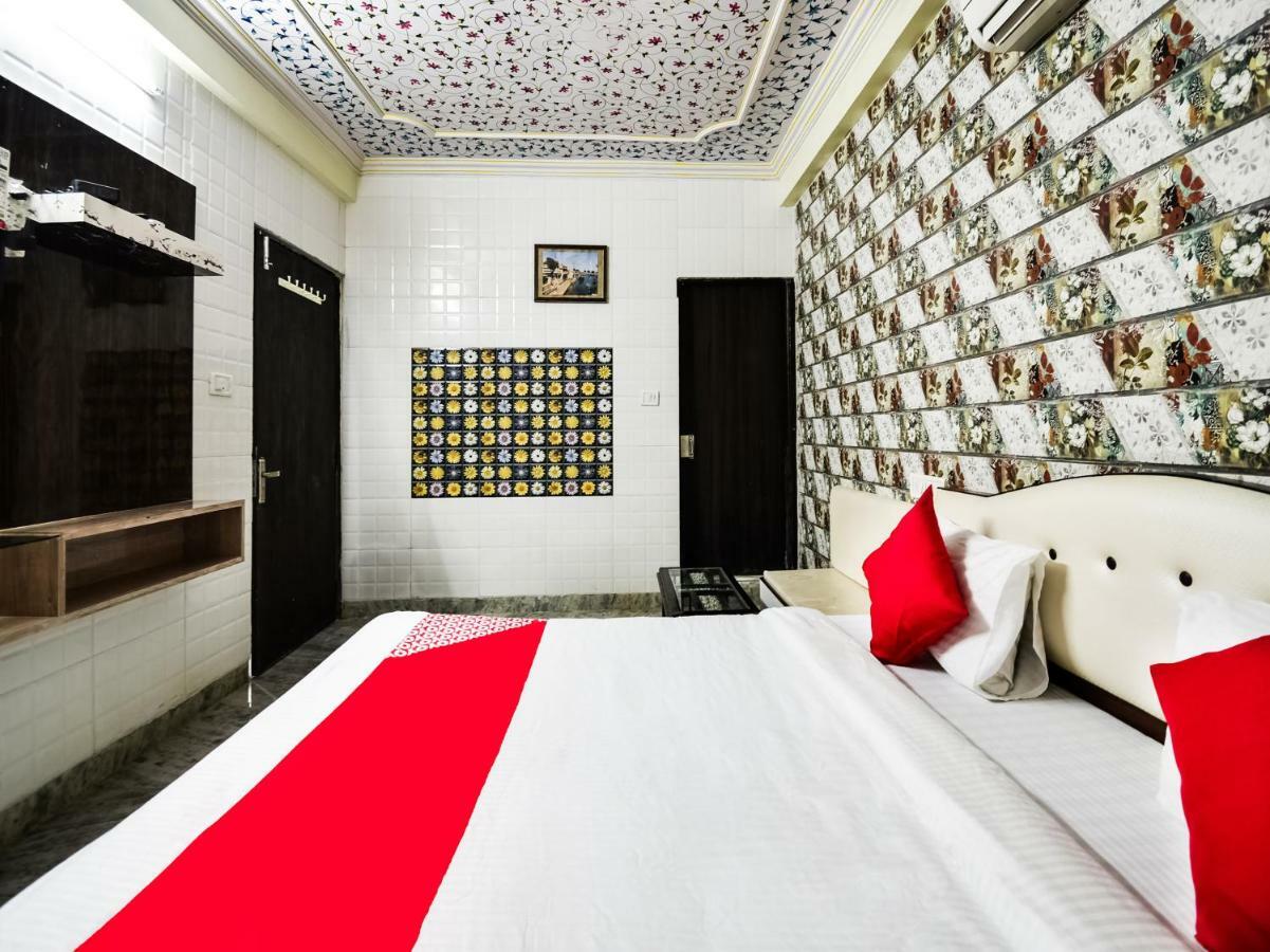 Oyo 48665 Kesar Palace Amer Dış mekan fotoğraf