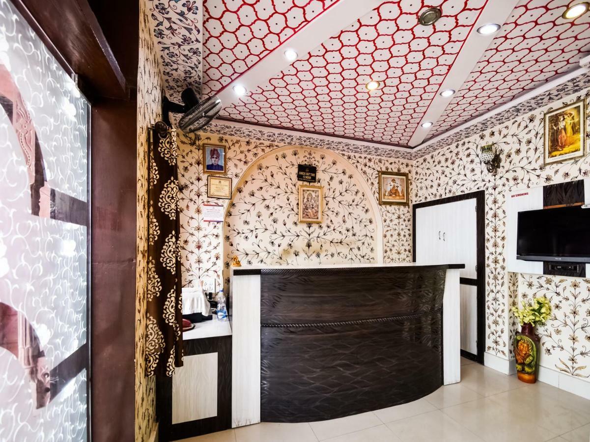 Oyo 48665 Kesar Palace Amer Dış mekan fotoğraf