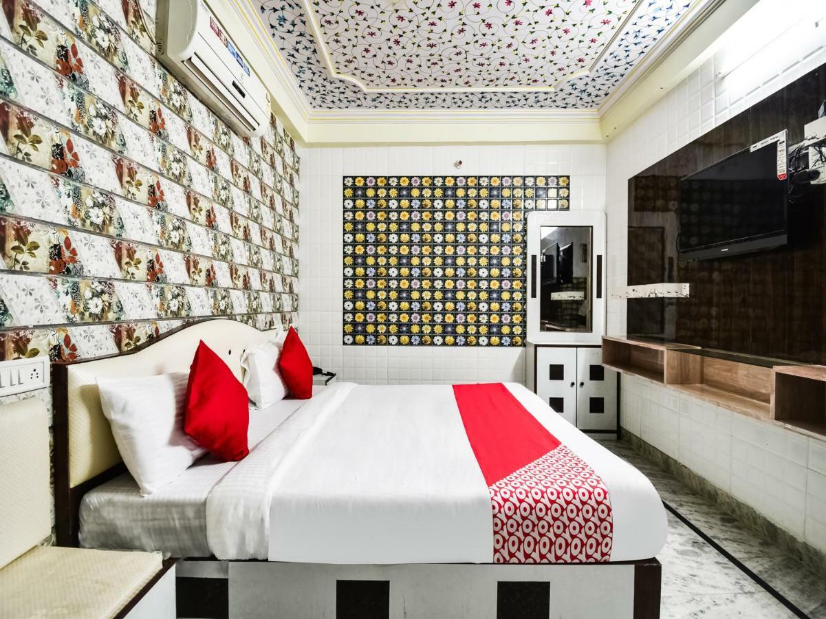Oyo 48665 Kesar Palace Amer Dış mekan fotoğraf